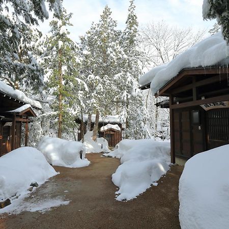 Hotel Hirayunomori Takayama  Esterno foto